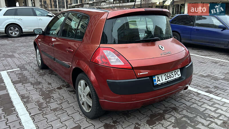 Хэтчбек Renault Megane 2005 в Киеве