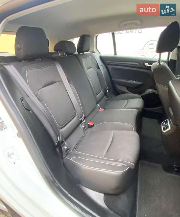 Універсал Renault Megane 2017 в Рівному фото 16 Універсал Renault Megane 2017 в Рівному