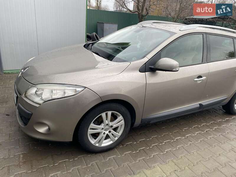 Универсал Renault Megane 2011 в Теофиполе фото 5 Универсал Renault Megane 2011 в Теофиполе