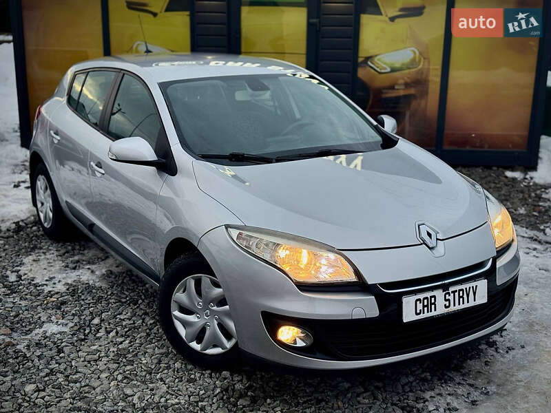 Хэтчбек Renault Megane 2013 в Стрые фото 12 Хэтчбек Renault Megane 2013 в Стрые
