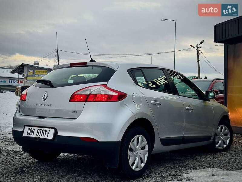 Хэтчбек Renault Megane 2013 в Стрые фото 22 Хэтчбек Renault Megane 2013 в Стрые