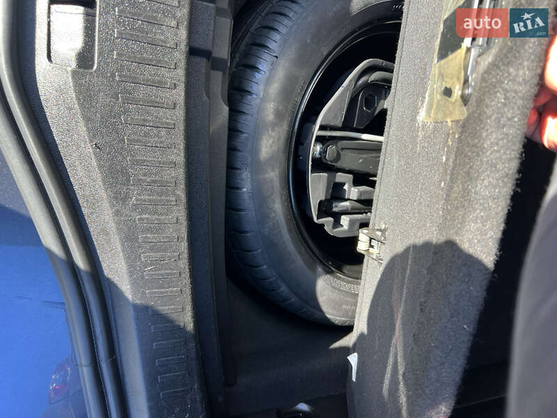 Універсал Renault Megane 2017 в Вінниці фото 23 Універсал Renault Megane 2017 в Вінниці