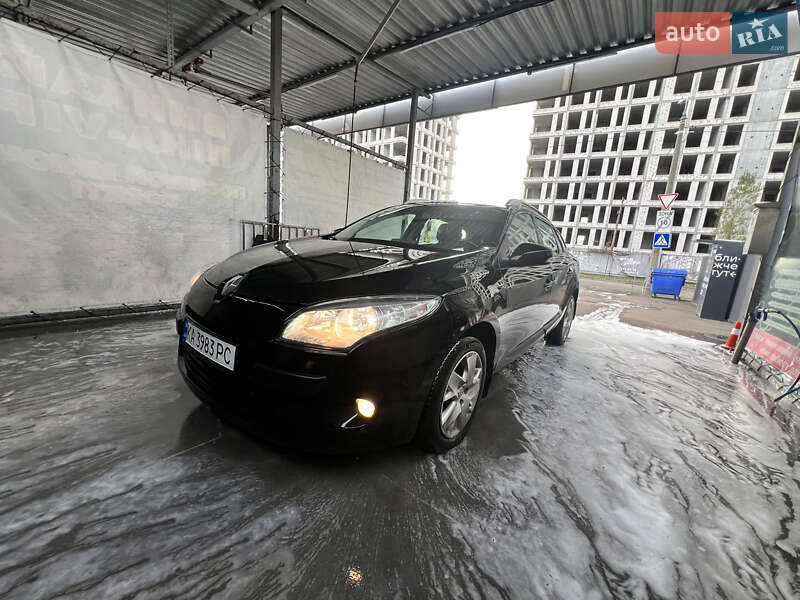 Універсал Renault Megane 2011 в Києві