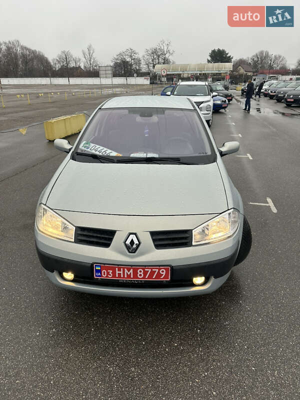 Седан Renault Megane 2004 в Киеве