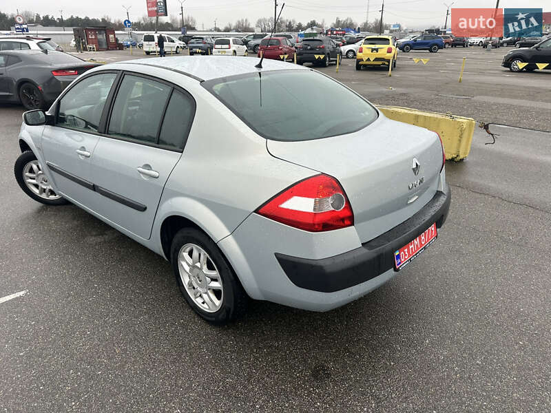 Седан Renault Megane 2004 в Киеве