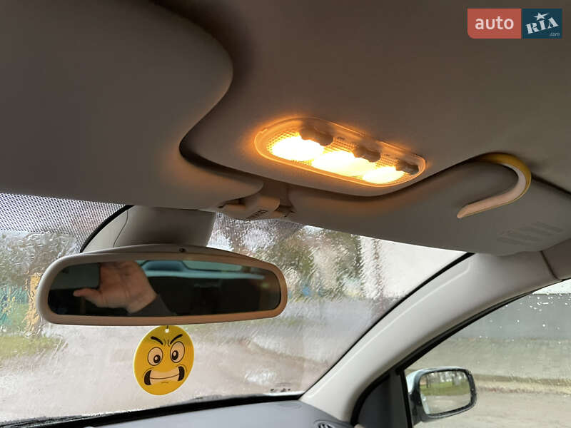 Универсал Renault Megane 2003 в Красилове фото 43 Универсал Renault Megane 2003 в Красилове