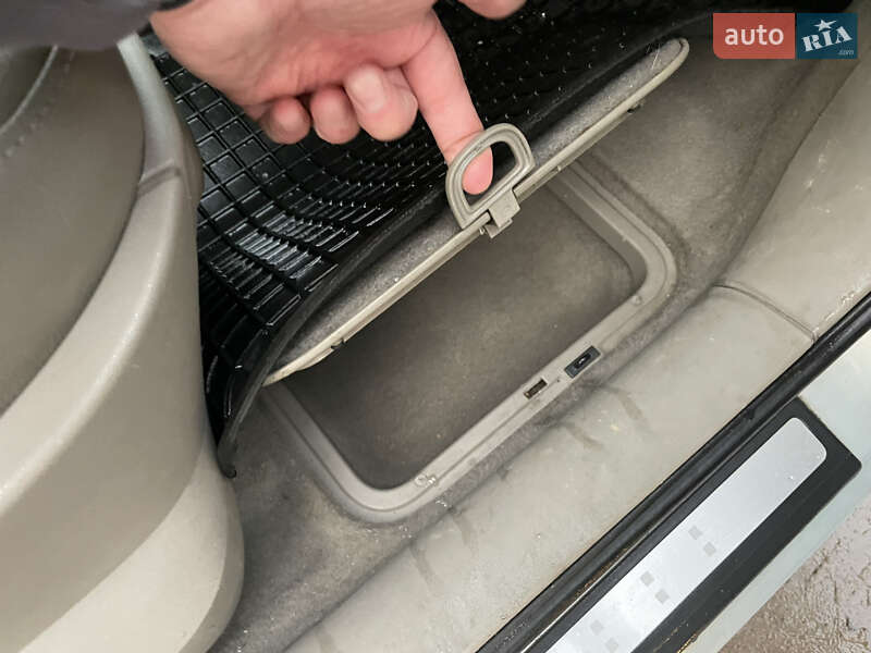 Универсал Renault Megane 2003 в Красилове фото 50 Универсал Renault Megane 2003 в Красилове