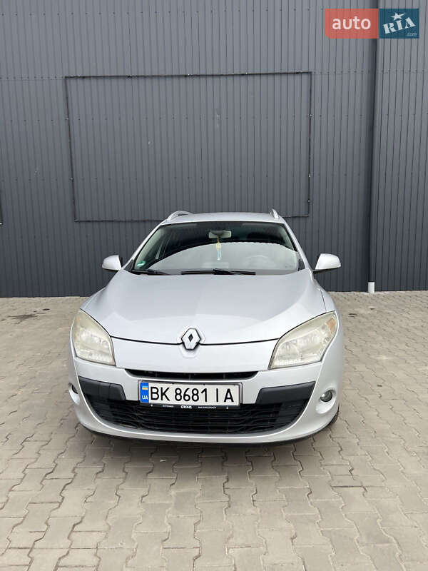 Універсал Renault Megane 2010 в Млиніві
