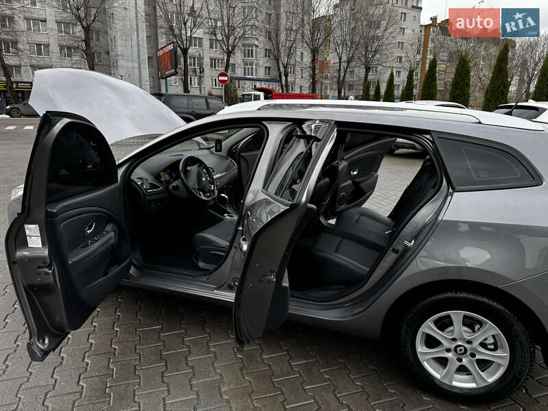 Универсал Renault Megane 2014 в Киеве
