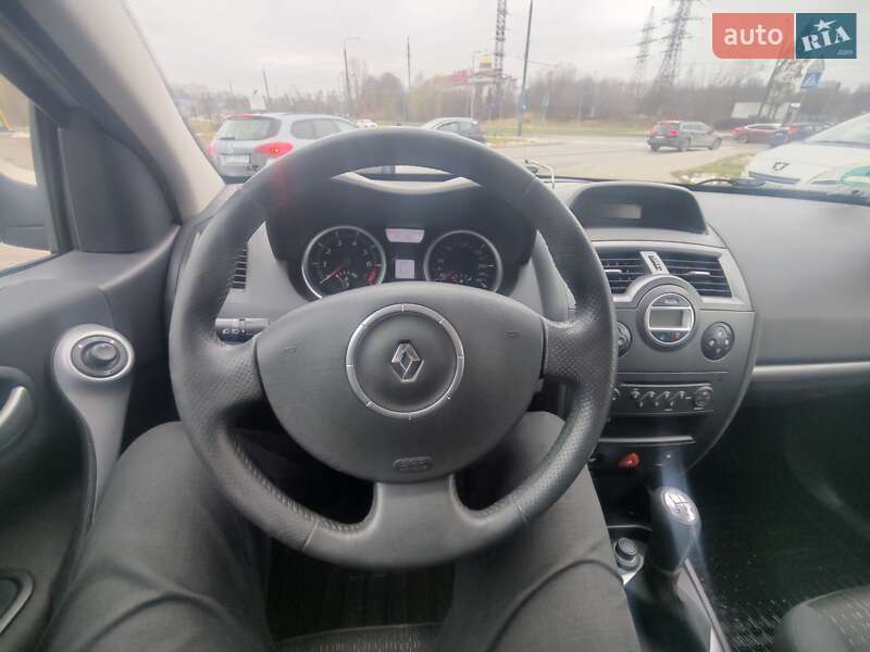 Седан Renault Megane 2008 в Львове