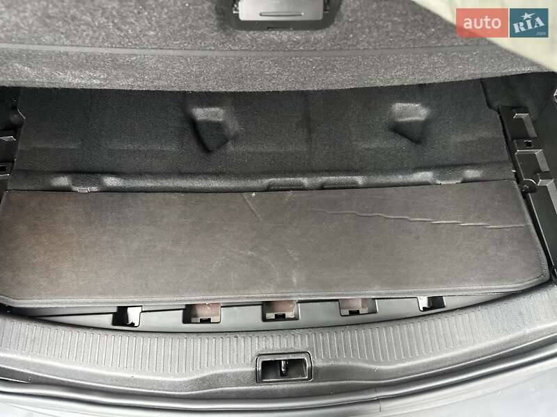 Универсал Renault Megane 2014 в Луцке фото 9 Универсал Renault Megane 2014 в Луцке