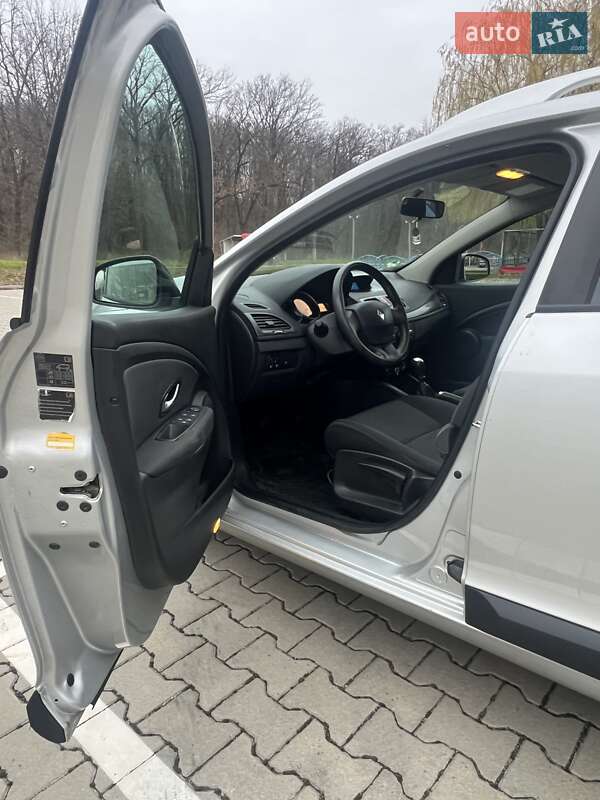 Универсал Renault Megane 2011 в Виннице фото 8 Универсал Renault Megane 2011 в Виннице