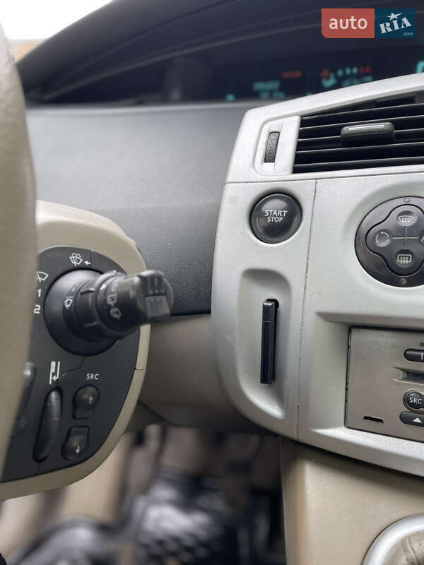 Хэтчбек Renault Megane 2003 в Жовкве фото 34 Хэтчбек Renault Megane 2003 в Жовкве