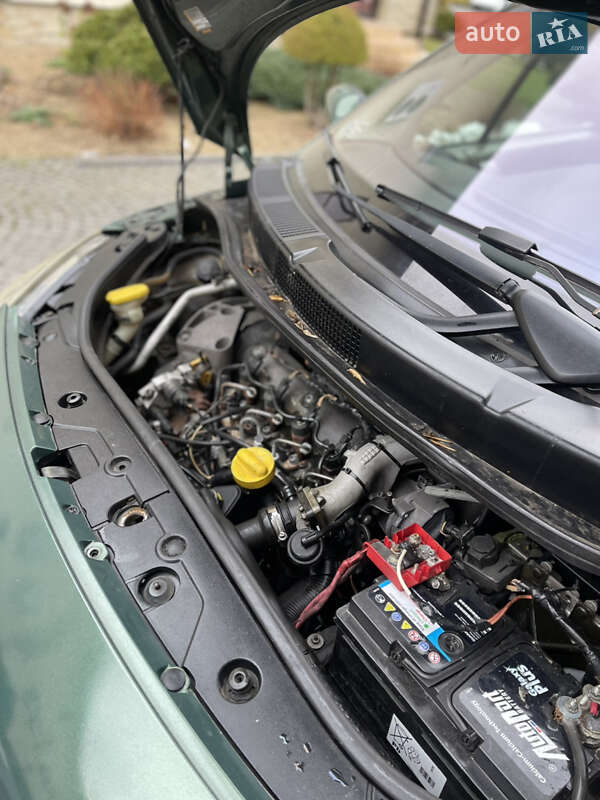 Хэтчбек Renault Megane 2003 в Жовкве фото 41 Хэтчбек Renault Megane 2003 в Жовкве