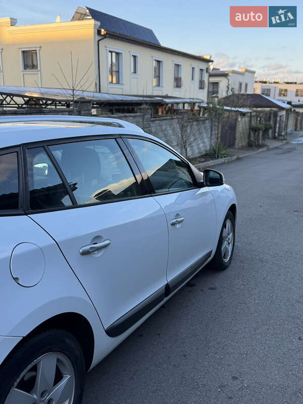 Универсал Renault Megane 2010 в Ровно