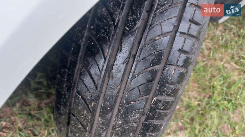 Седан Renault Megane 2005 в Києві фото 15 Седан Renault Megane 2005 в Києві