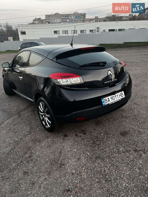 Купе Renault Megane 2010 в Кропивницком