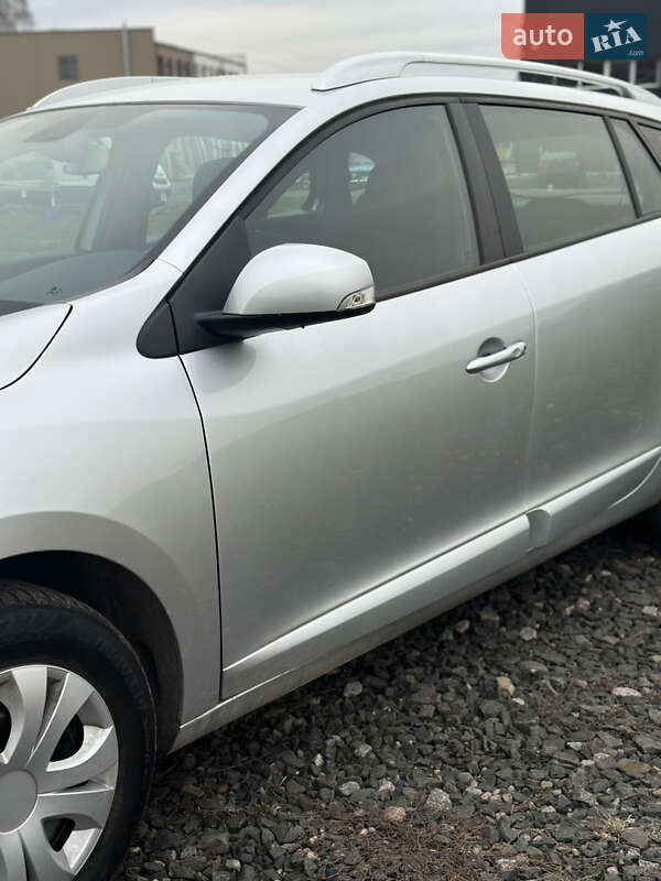 Універсал Renault Megane 2014 в Луцьку