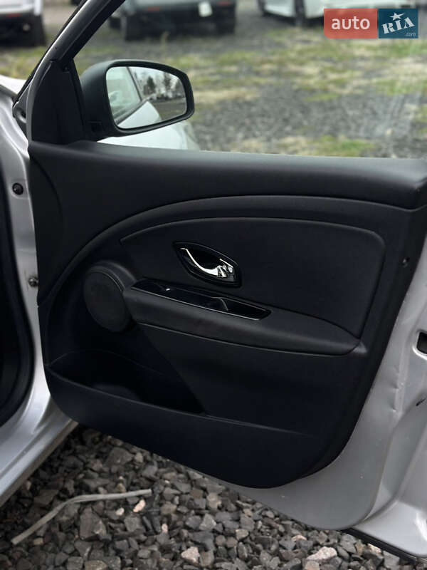 Універсал Renault Megane 2014 в Луцьку