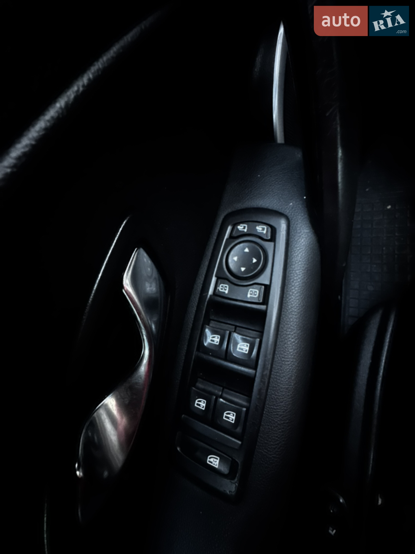 2010 Renault Megane - мініатюра 13