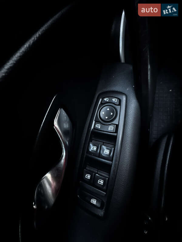 Универсал Renault Megane 2010 в Львове фото 13 Универсал Renault Megane 2010 в Львове