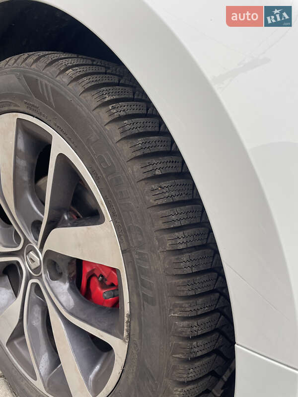 Універсал Renault Megane 2017 в Магдалинівці фото 14 Універсал Renault Megane 2017 в Магдалинівці