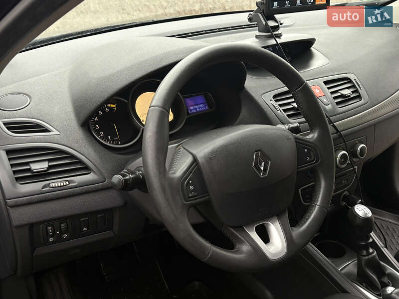 Универсал Renault Megane 2011 в Харькове фото 10 Универсал Renault Megane 2011 в Харькове