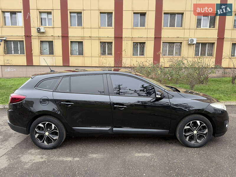 Універсал Renault Megane 2013 в Кривому Розі фото 6 Універсал Renault Megane 2013 в Кривому Розі