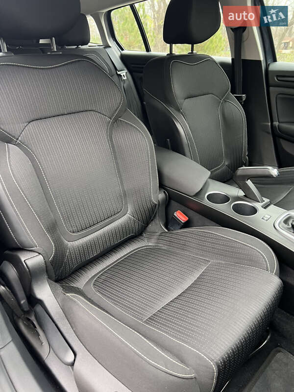 Універсал Renault Megane 2018 в Кривому Розі фото 37 Універсал Renault Megane 2018 в Кривому Розі