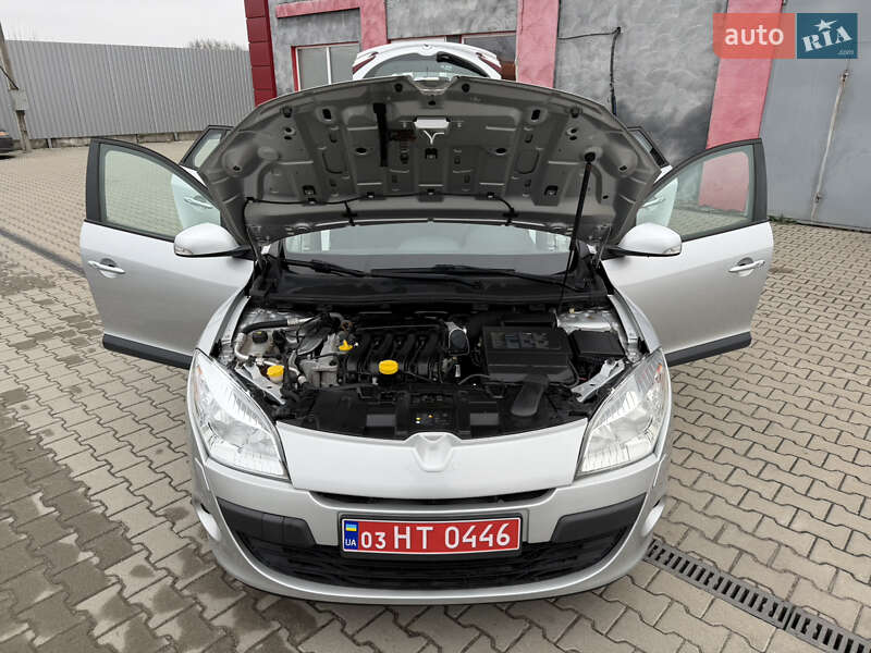 Універсал Renault Megane 2011 в Лубнах