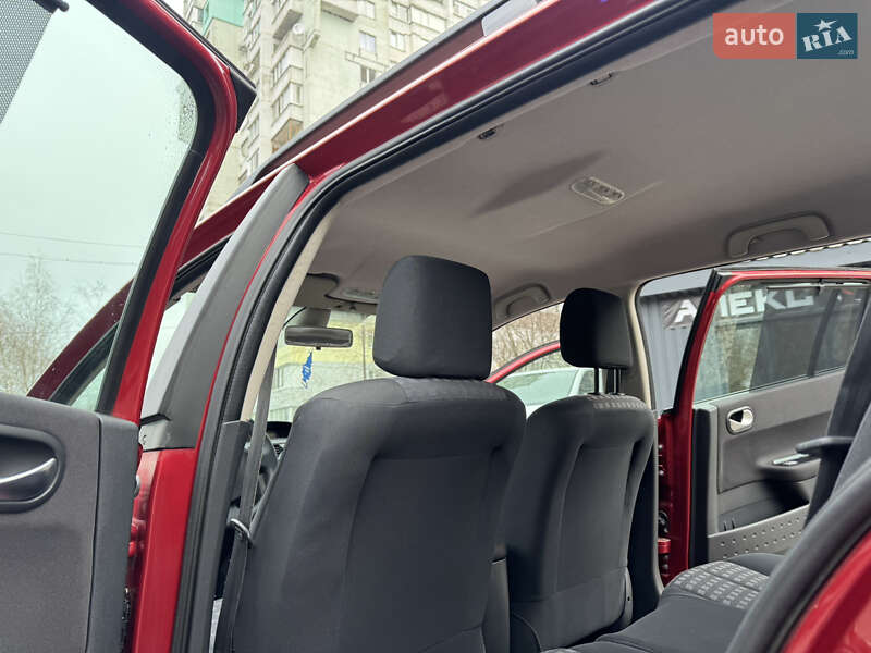 Универсал Renault Megane 2006 в Полтаве