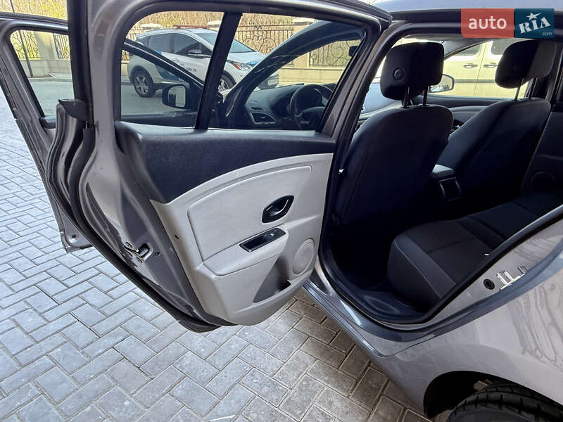 Хетчбек Renault Megane 2010 в Одесі