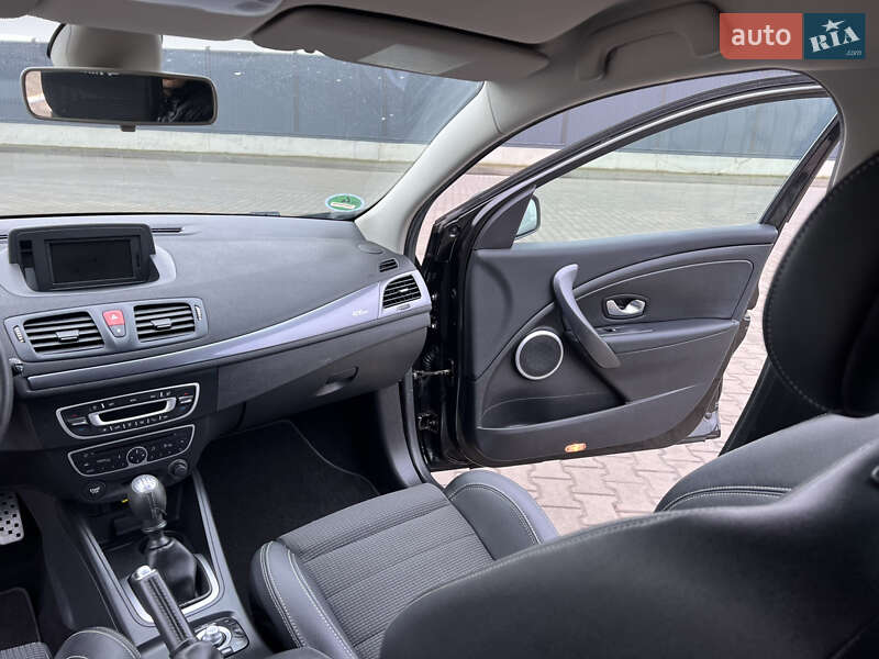 Универсал Renault Megane 2010 в Луцке фото 59 Универсал Renault Megane 2010 в Луцке