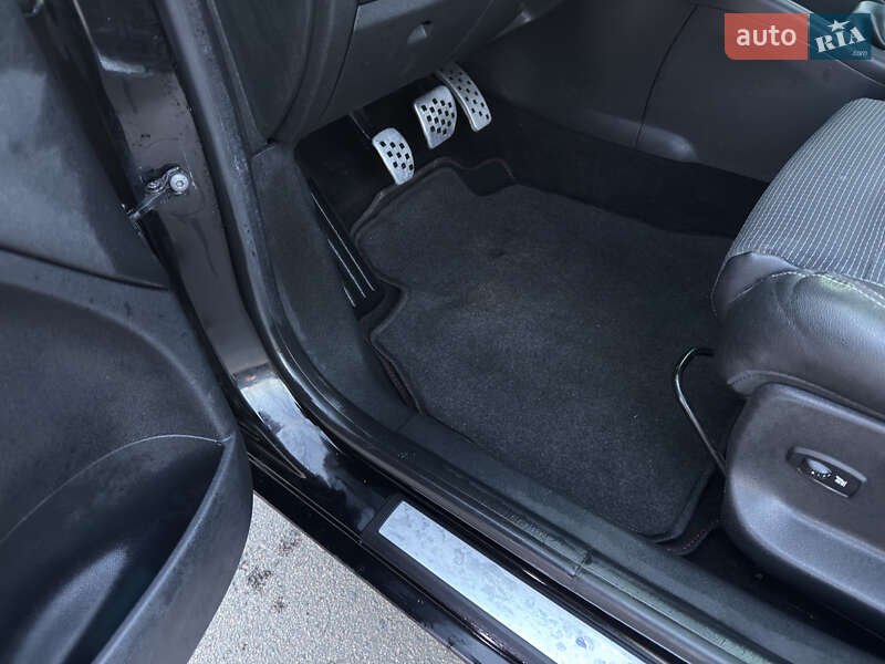 Универсал Renault Megane 2012 в Ровно фото 15 Универсал Renault Megane 2012 в Ровно