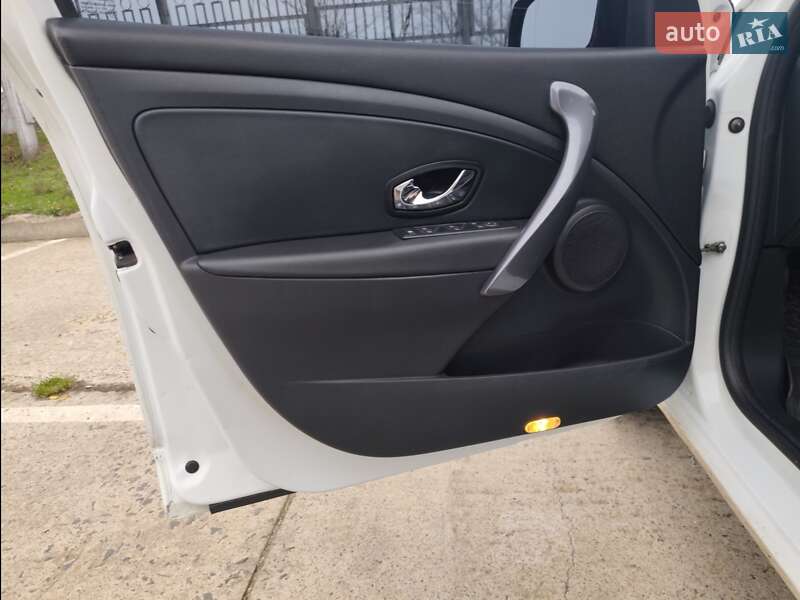 Хетчбек Renault Megane 2015 в Южноукраїнську