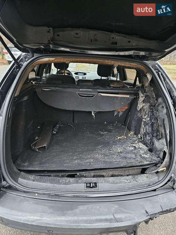 Универсал Renault Megane 2014 в Киеве фото 25 Универсал Renault Megane 2014 в Киеве