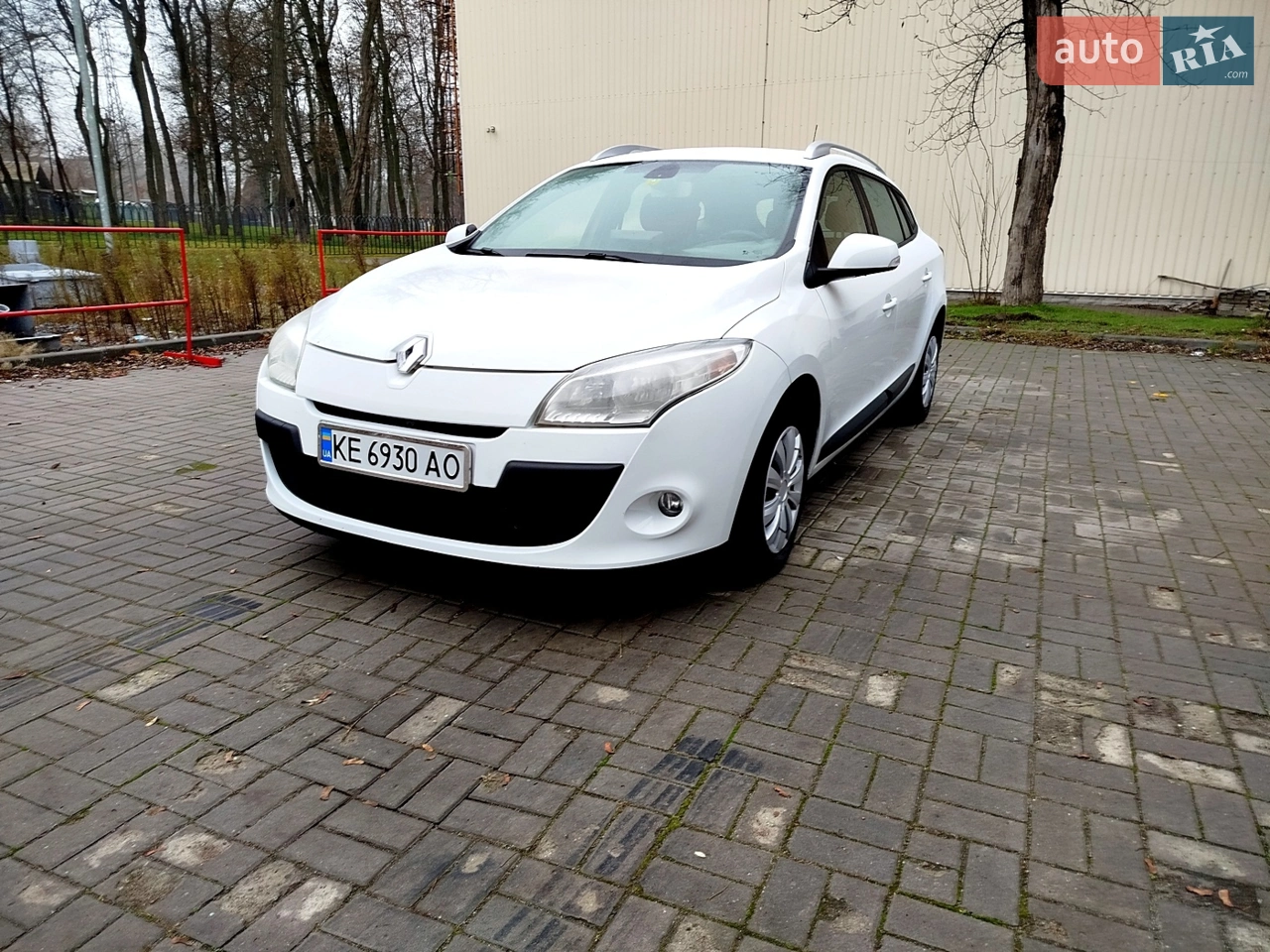 2010 Renault Megane - мініатюра 30