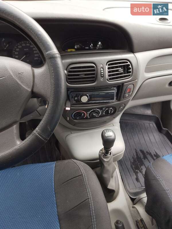 Универсал Renault Megane 2002 в Прилуках