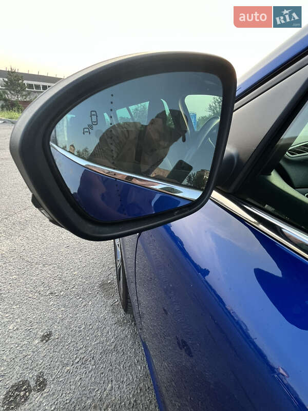 Универсал Renault Megane 2016 в Запорожье фото 17 Универсал Renault Megane 2016 в Запорожье