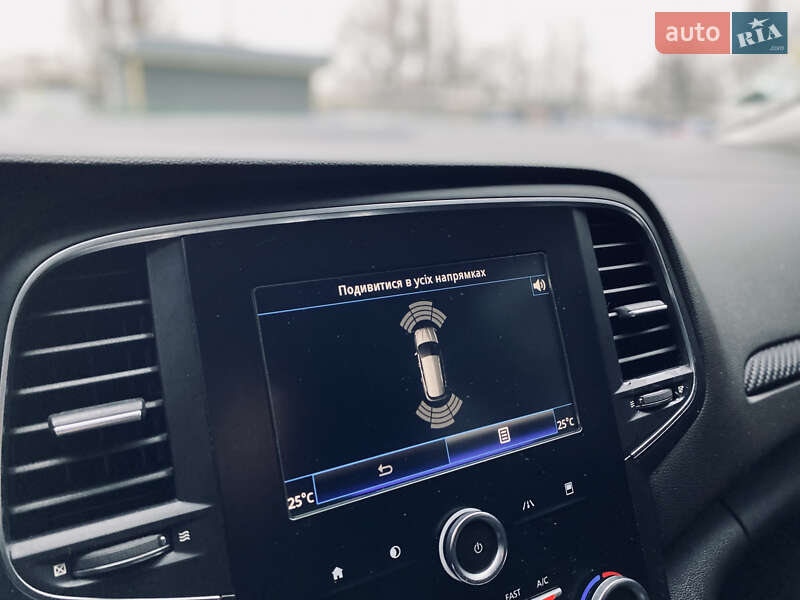 Універсал Renault Megane 2017 в Києві фото 21 Універсал Renault Megane 2017 в Києві