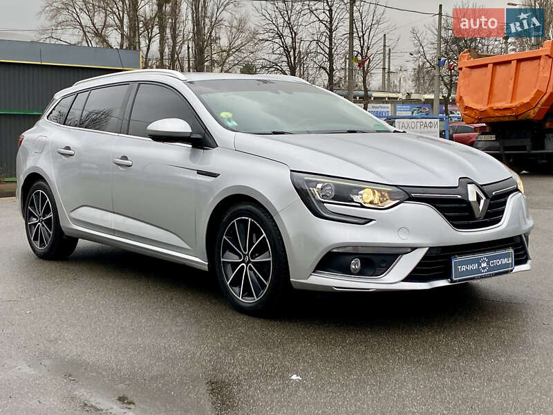 Універсал Renault Megane 2017 в Києві фото 33 Універсал Renault Megane 2017 в Києві