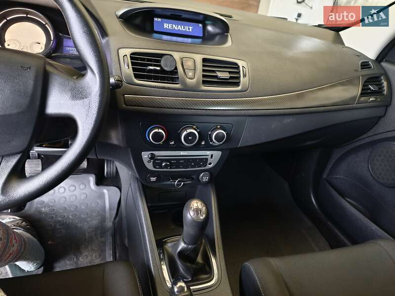 Універсал Renault Megane 2013 в Одесі фото 12 Універсал Renault Megane 2013 в Одесі