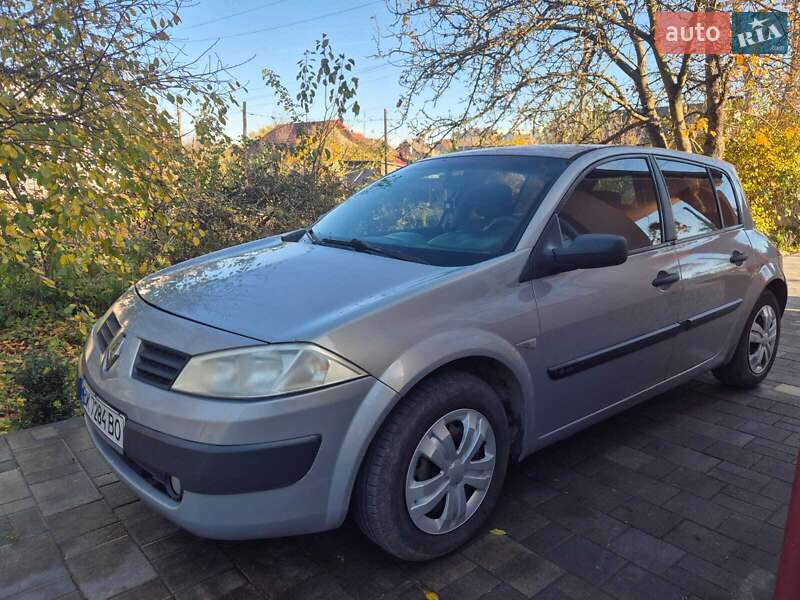 Хэтчбек Renault Megane 2005 в Дубно