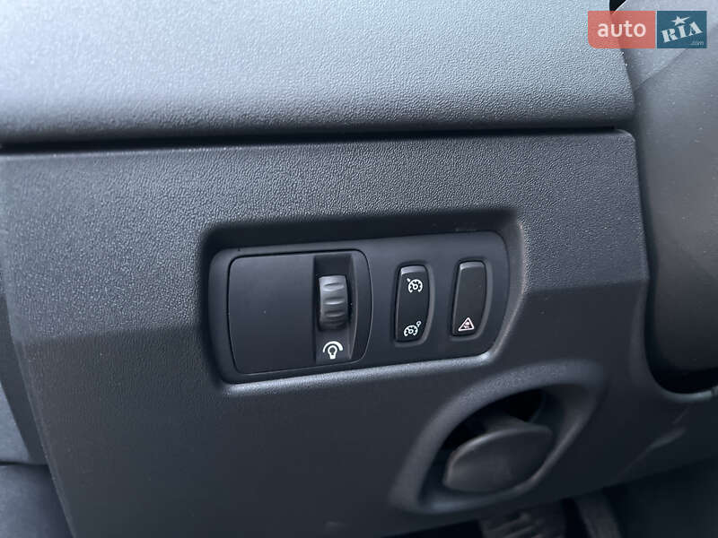 Універсал Renault Megane 2005 в Рівному фото 16 Універсал Renault Megane 2005 в Рівному