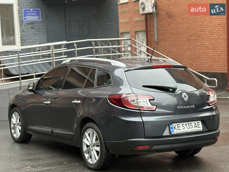 Універсал Renault Megane 2010 в Дніпрі фото 6 Універсал Renault Megane 2010 в Дніпрі