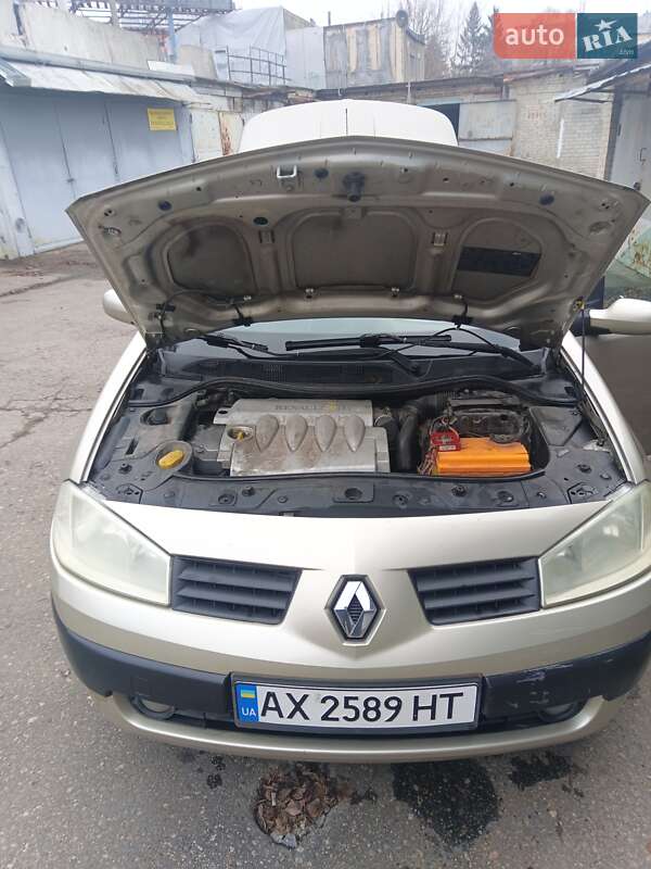 Кабриолет Renault Megane 2005 в Харькове фото 5 Кабриолет Renault Megane 2005 в Харькове
