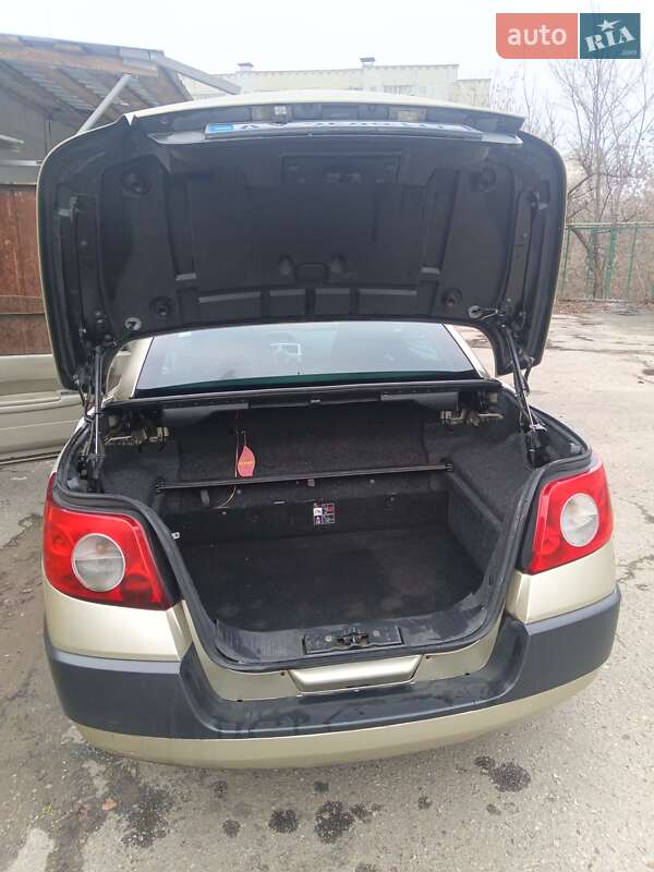 Кабриолет Renault Megane 2005 в Харькове фото 6 Кабриолет Renault Megane 2005 в Харькове
