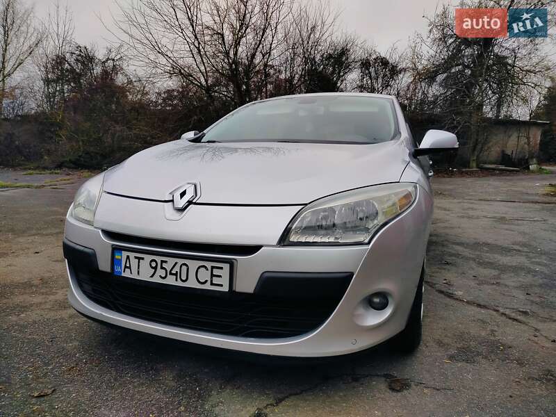 Хетчбек Renault Megane 2010 в Волочиську фото 10 Хетчбек Renault Megane 2010 в Волочиську