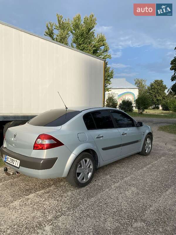 Седан Renault Megane 2004 в Новояворовске фото 4 Седан Renault Megane 2004 в Новояворовске