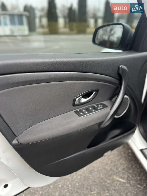 Универсал Renault Megane 2011 в Александрие фото 7 Универсал Renault Megane 2011 в Александрие